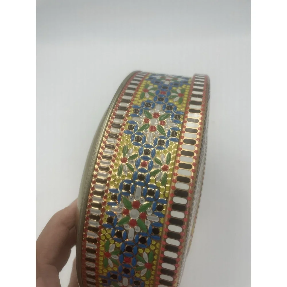 Vtg Daher Designed Round Lidded Tin Made in England 8